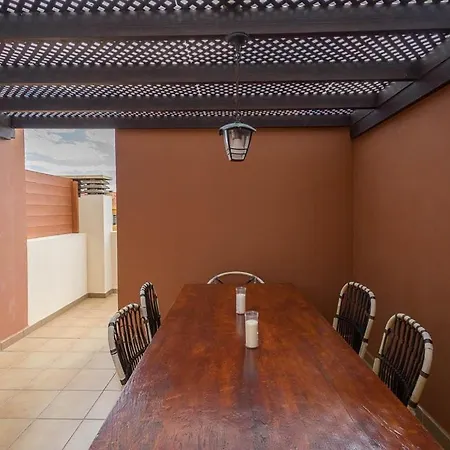 Pensjonat Guestready - Costa Antigua 6Pax 3*