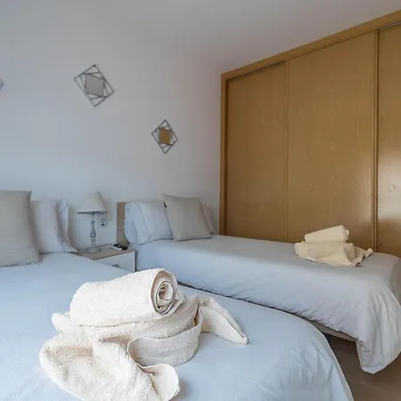 Pensjonat Guestready - Costa Antigua 6Pax 3*