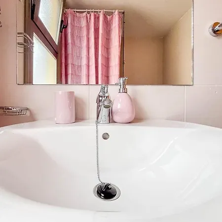 Guestready - Costa 6pax 3* أنتيغوا